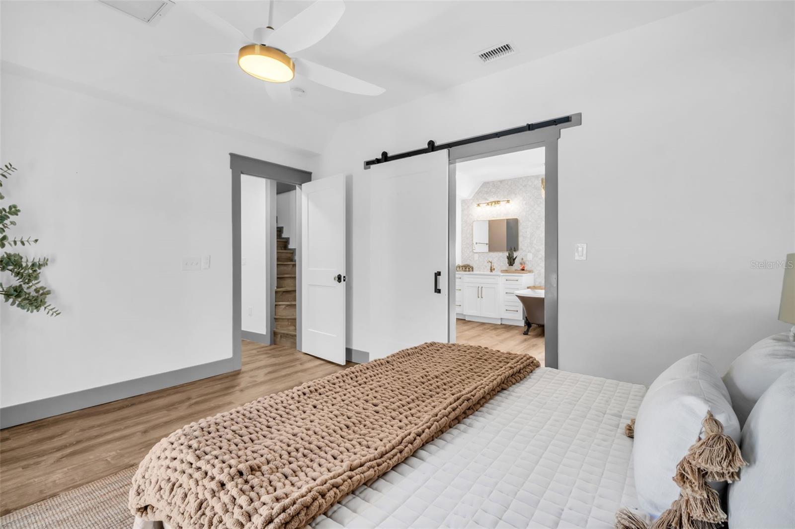 HEMPSTEAD - Residential