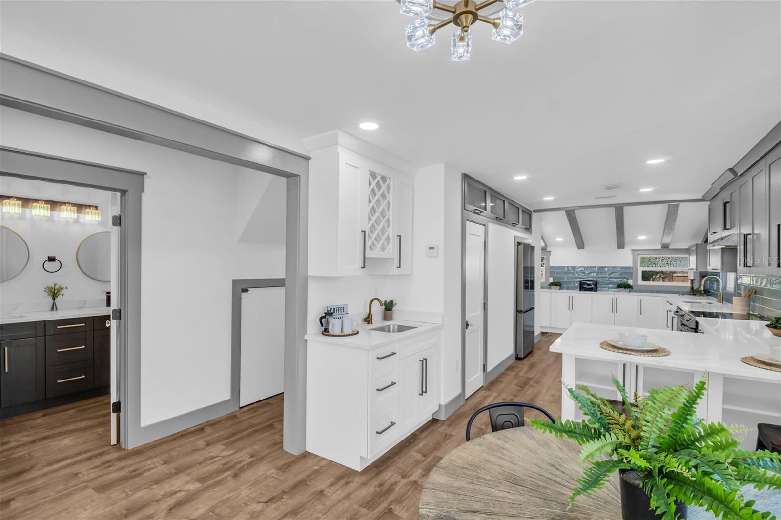 HEMPSTEAD - Residential