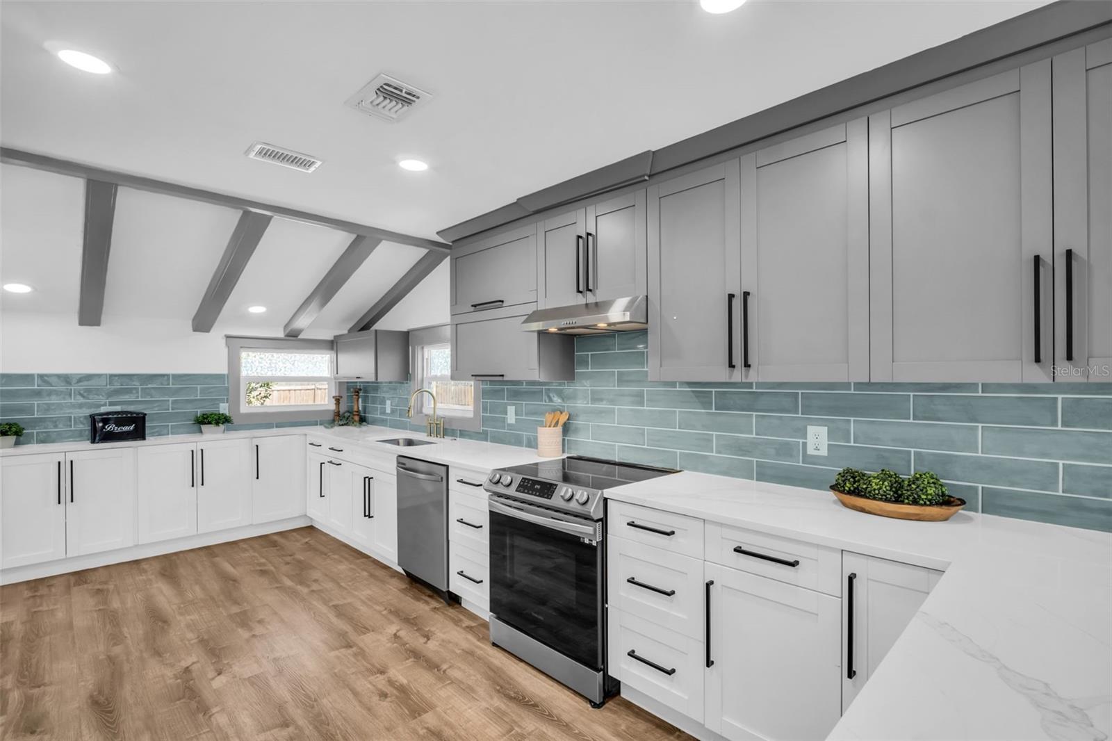 HEMPSTEAD - Residential