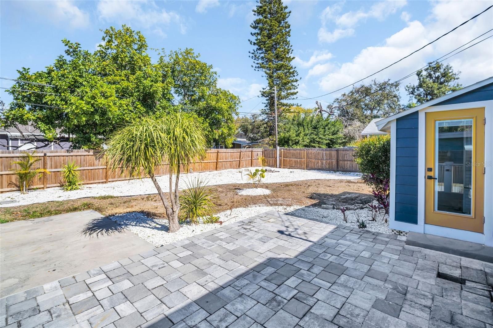 HEMPSTEAD - Residential