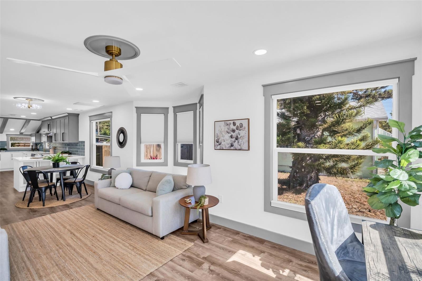 HEMPSTEAD - Residential