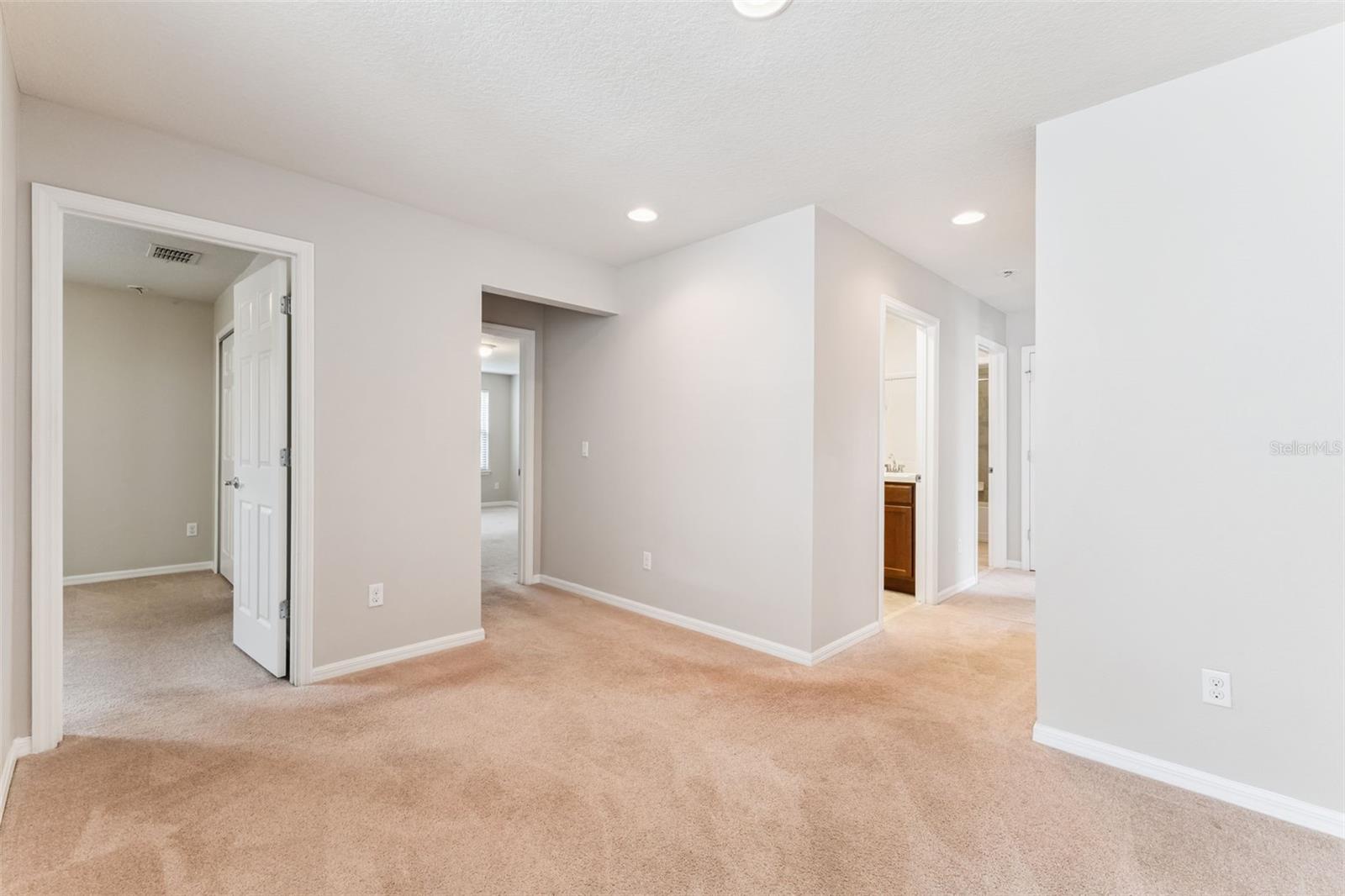 WINDERMERE TERRACE - Residential