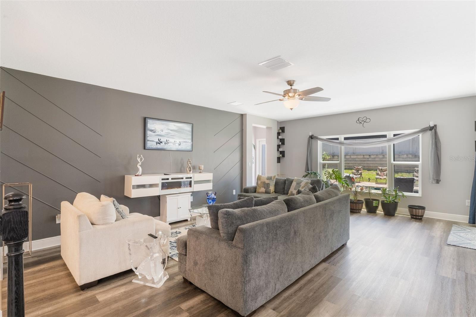 ARDMORE RESERVE PHASE - Residential