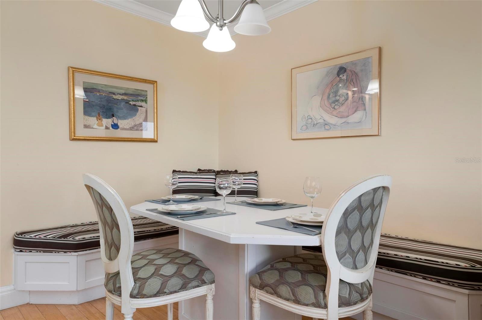 LONGBOAT BEACHCOMBER - Residential