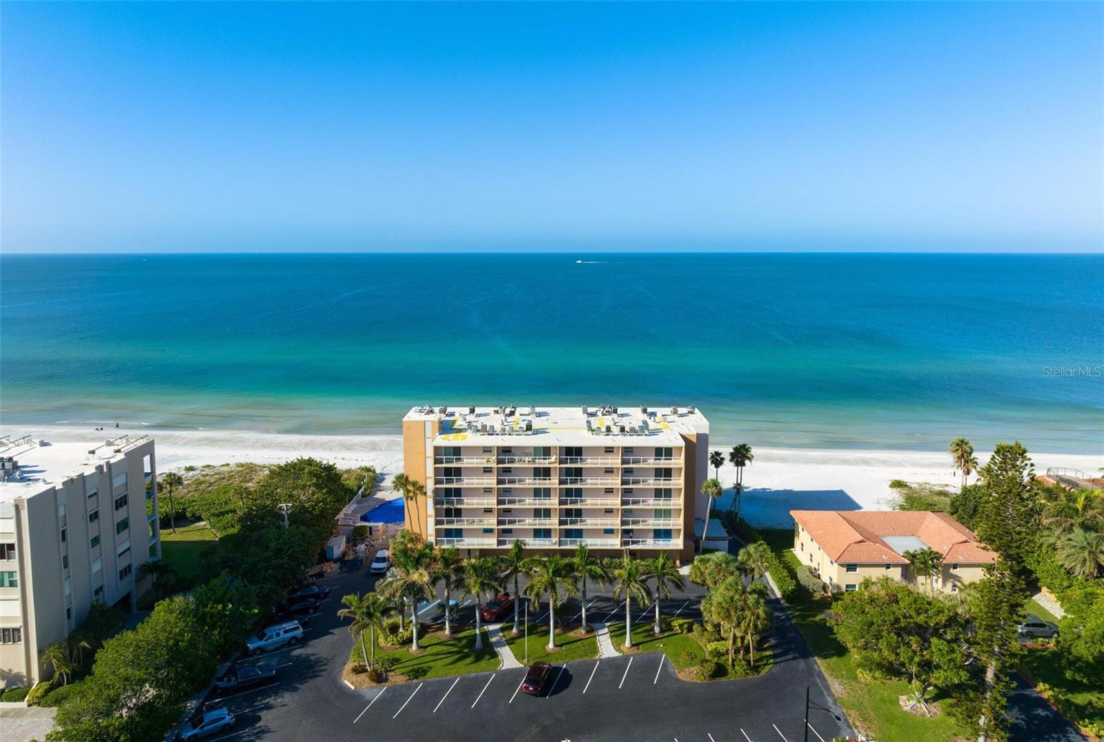 LONGBOAT BEACHCOMBER - Residential