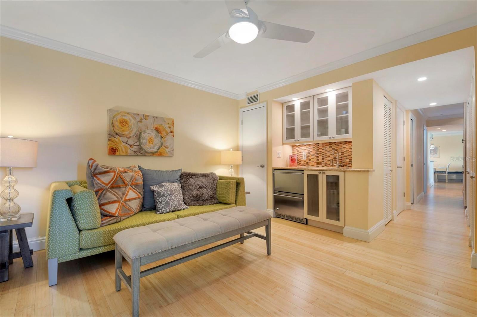 LONGBOAT BEACHCOMBER - Residential