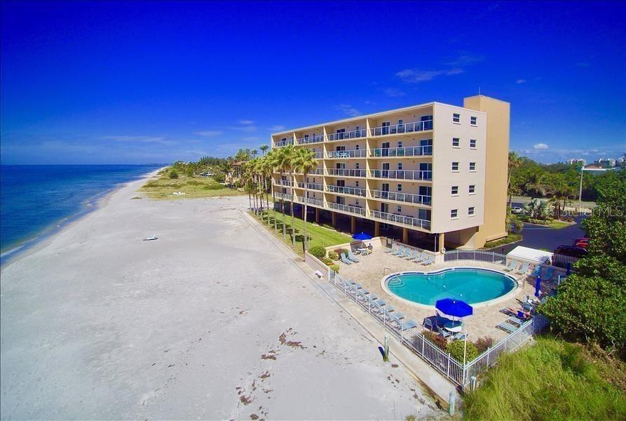 LONGBOAT BEACHCOMBER - Residential