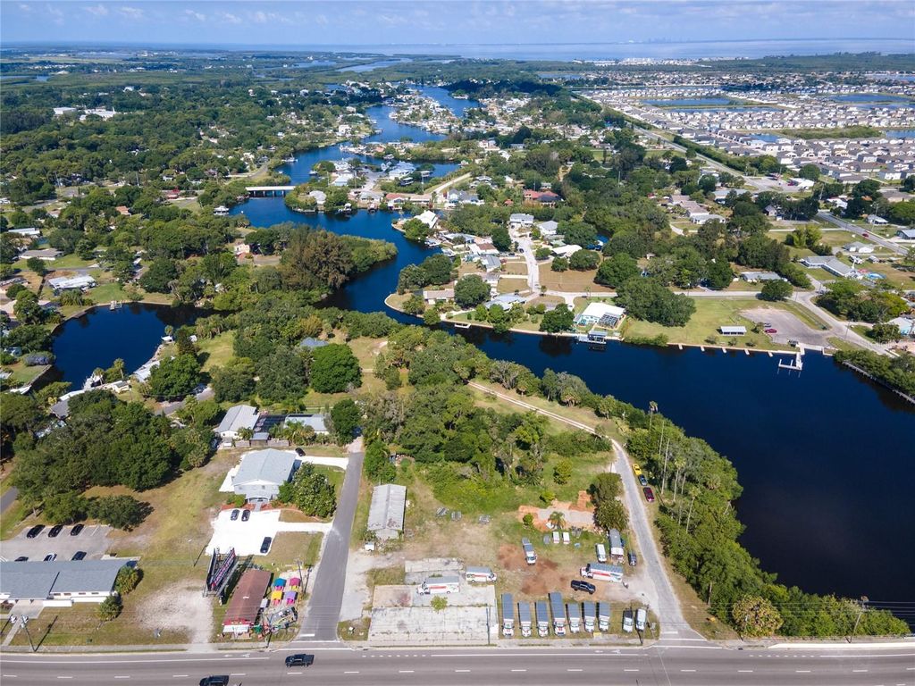 Photo of 102 Dickman Drive SW, Ruskin, FL 33570 (MLS # TB8494926)