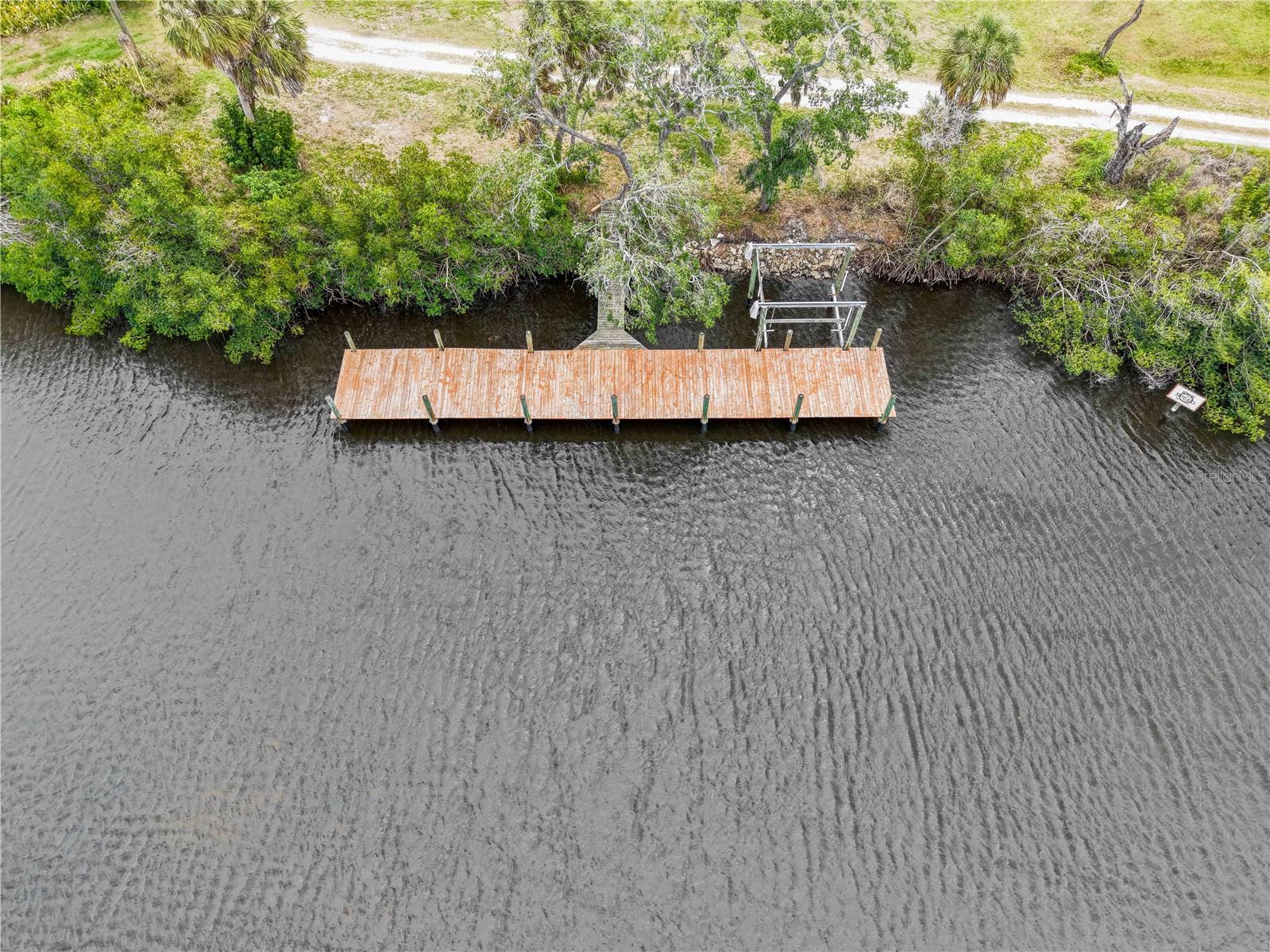 102 DICKMAN DRIVE SW