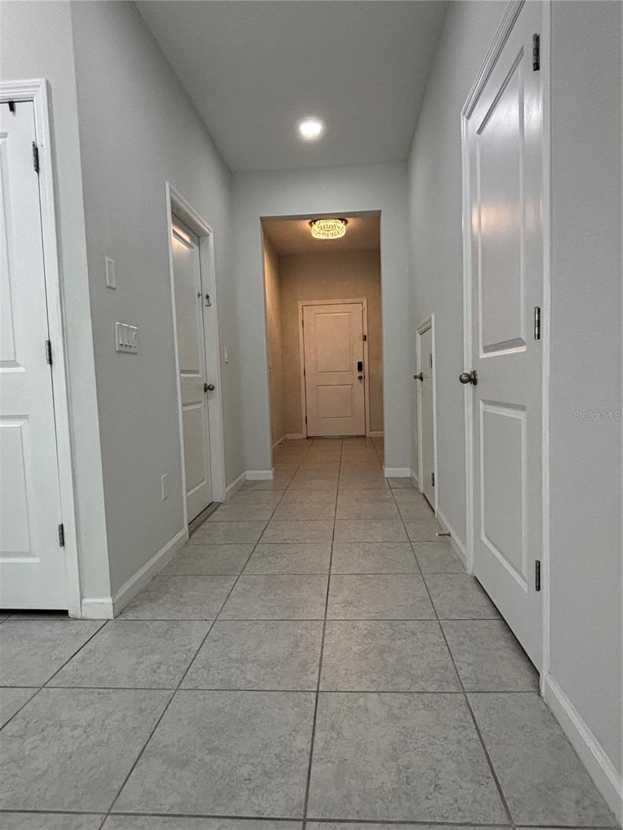 CALUSA CREEK - Residential Lease