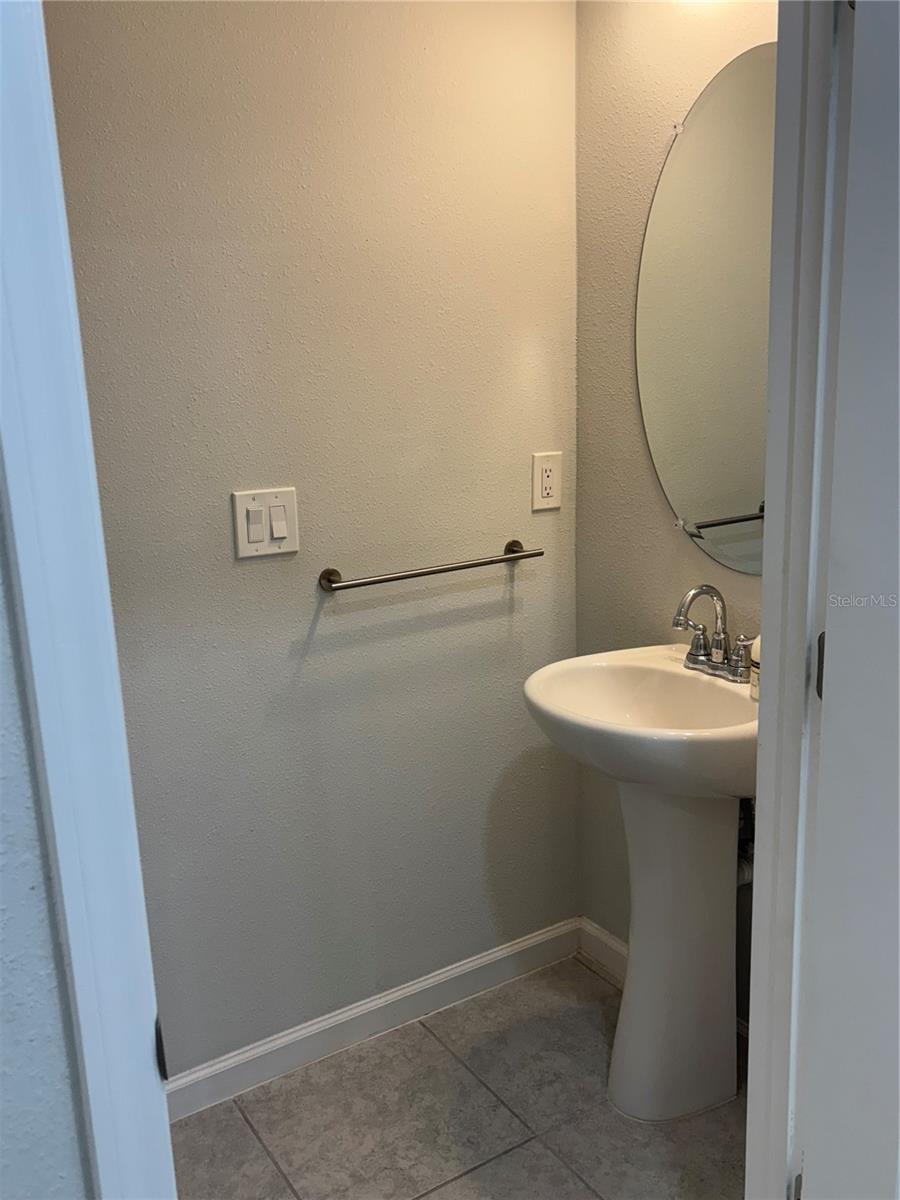 CALUSA CREEK - Residential Lease