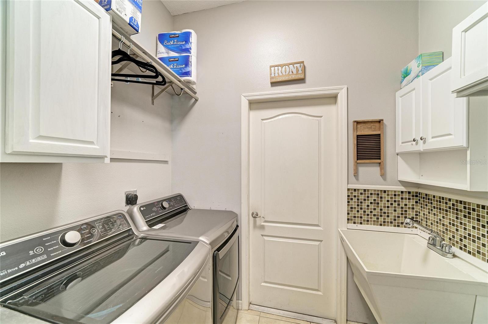 GOLDENS FIRST ADD - Residential