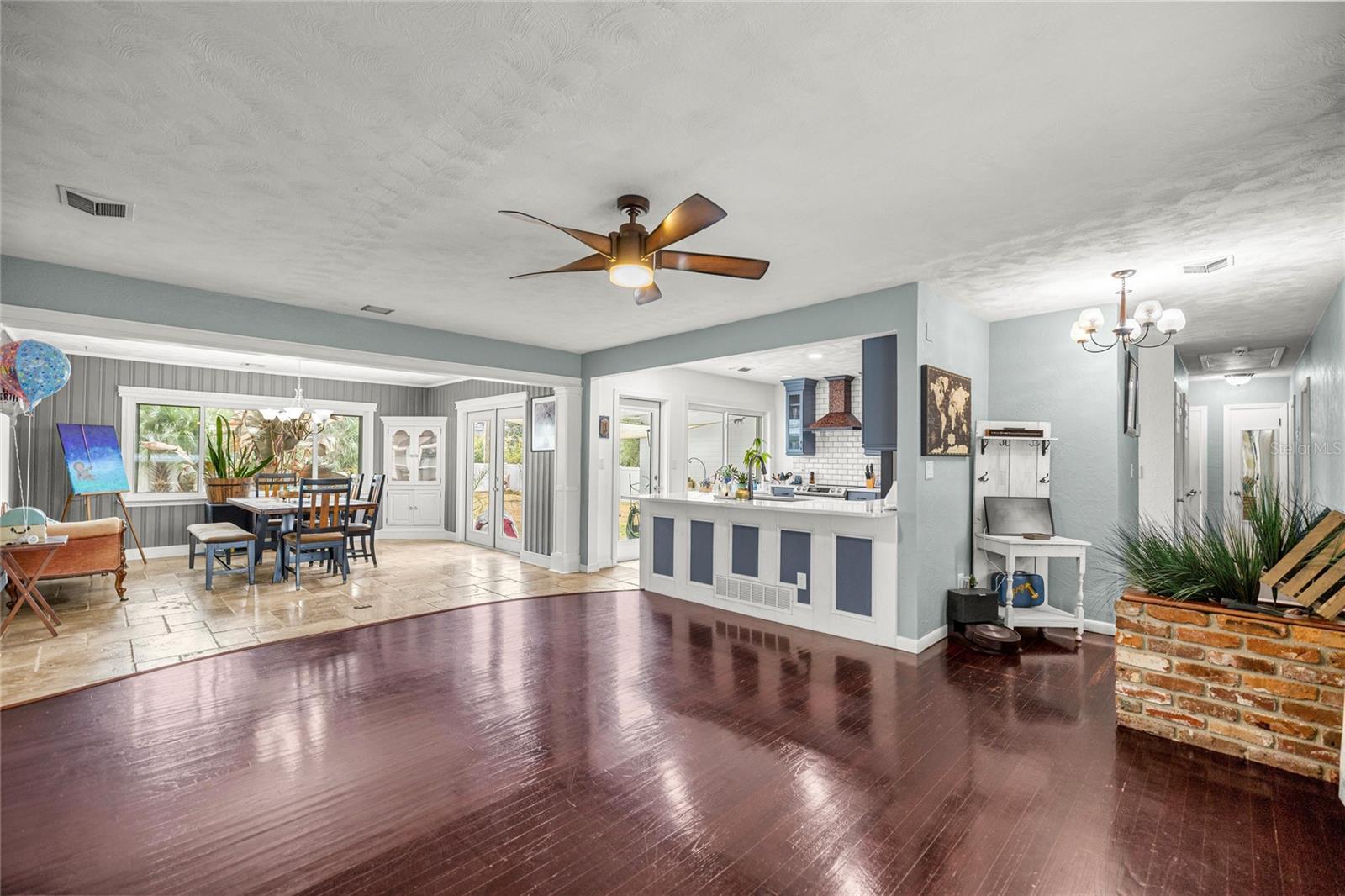 WOODFIELDS UN 02 - Residential