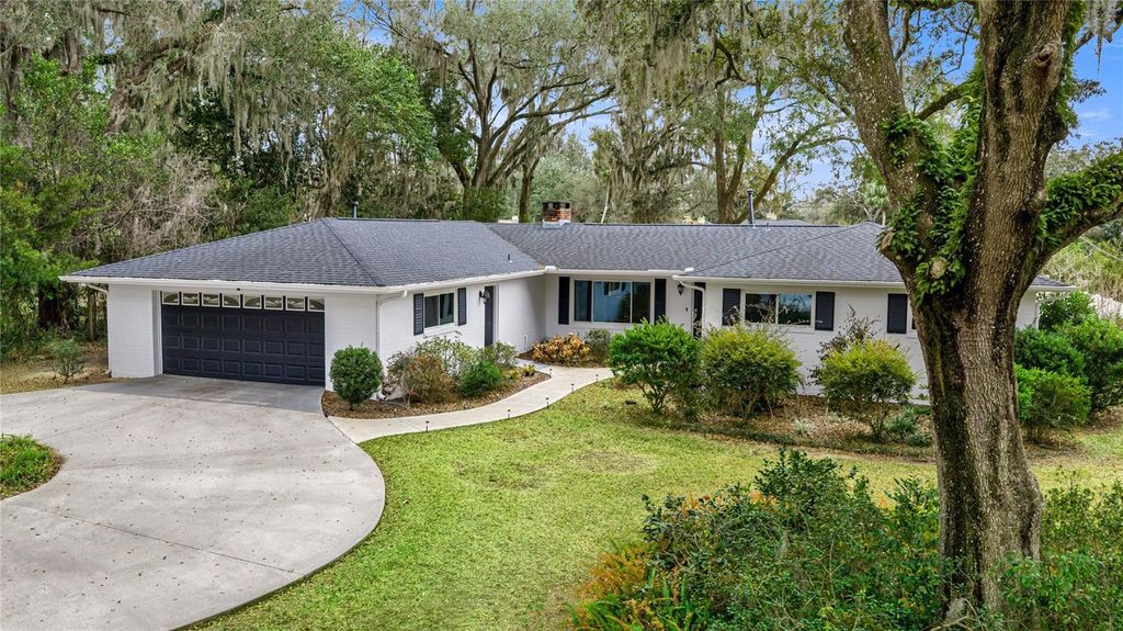Photo of 1738 SE 5th Street, Ocala, FL 34471 (MLS # OM719033)