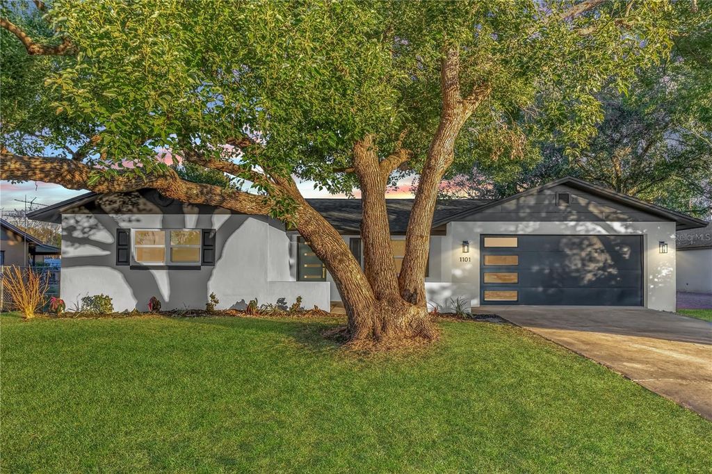 Photo of 1101 Galgano Avenue, Deltona, FL 32725 (MLS # O6379161)