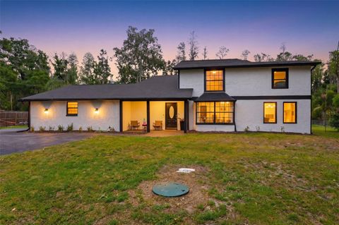 Photo of 19003 Cedar Lane, Lutz, FL 33548 (MLS # W7884876)