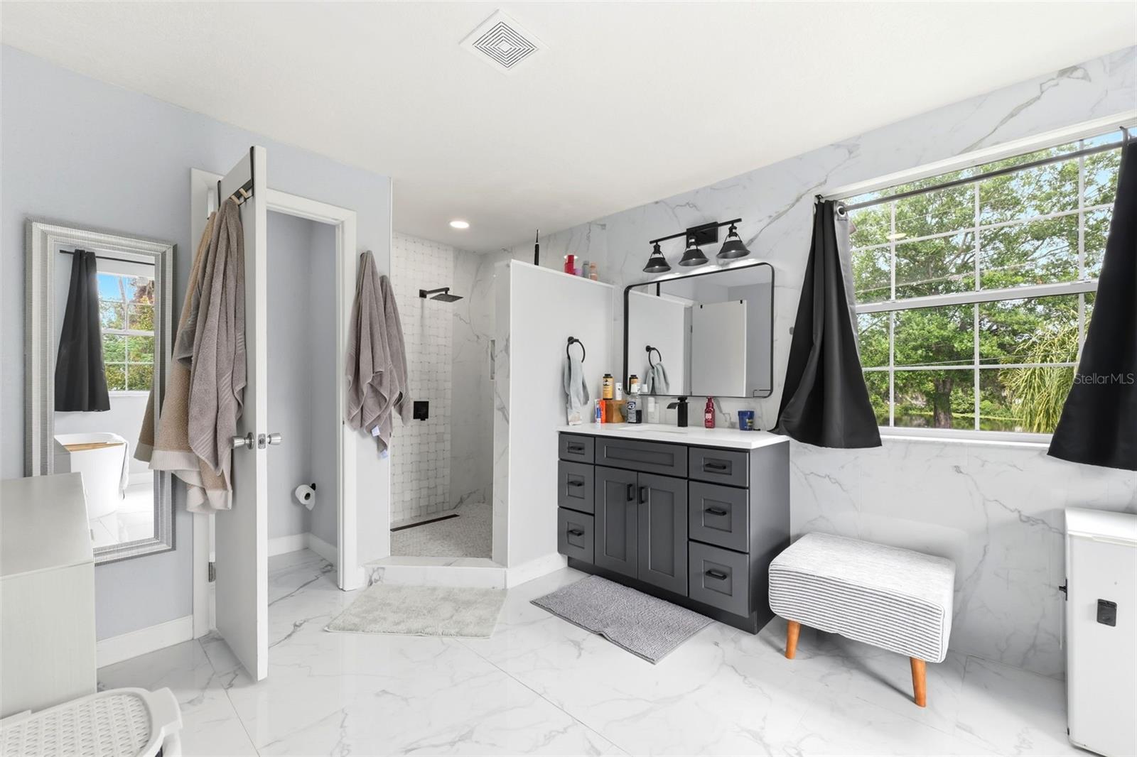 CYPRESS PARK - Residential