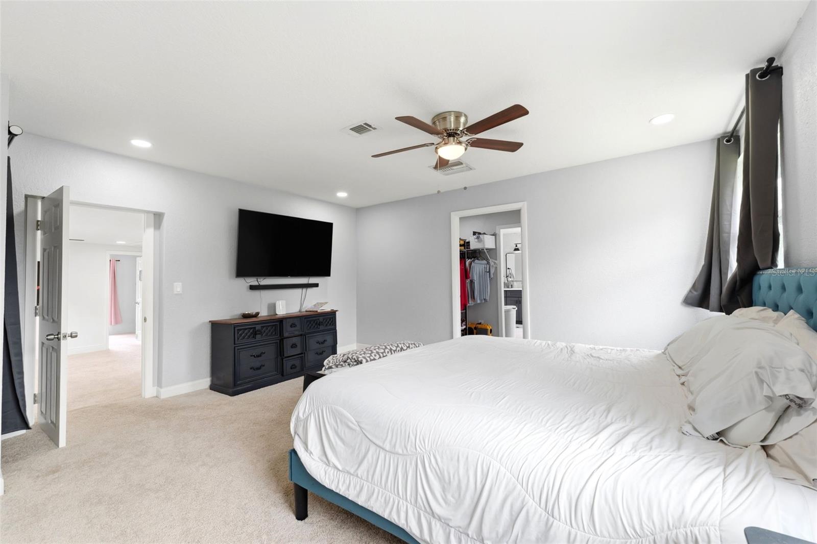 CYPRESS PARK - Residential