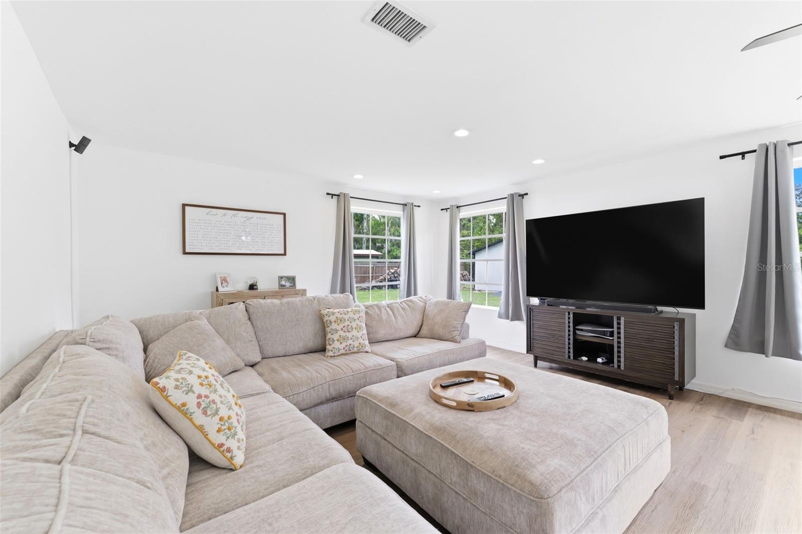 CYPRESS PARK - Residential