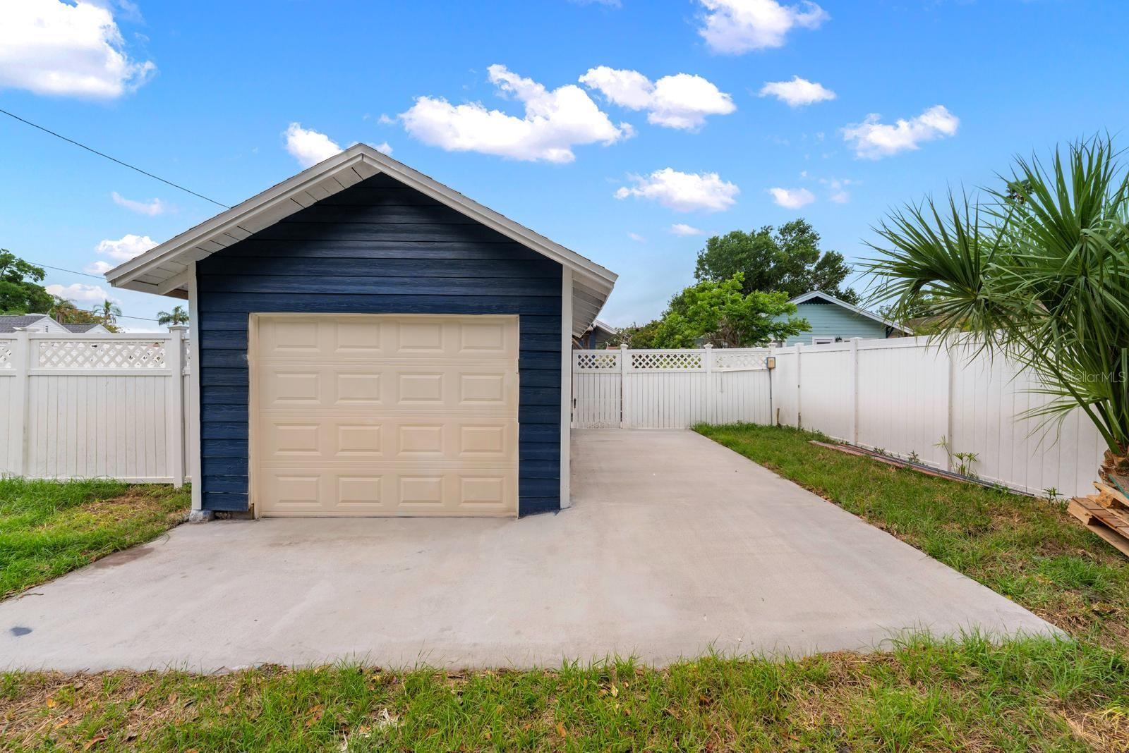 HALLS CENTRAL AVE 1 - Residential