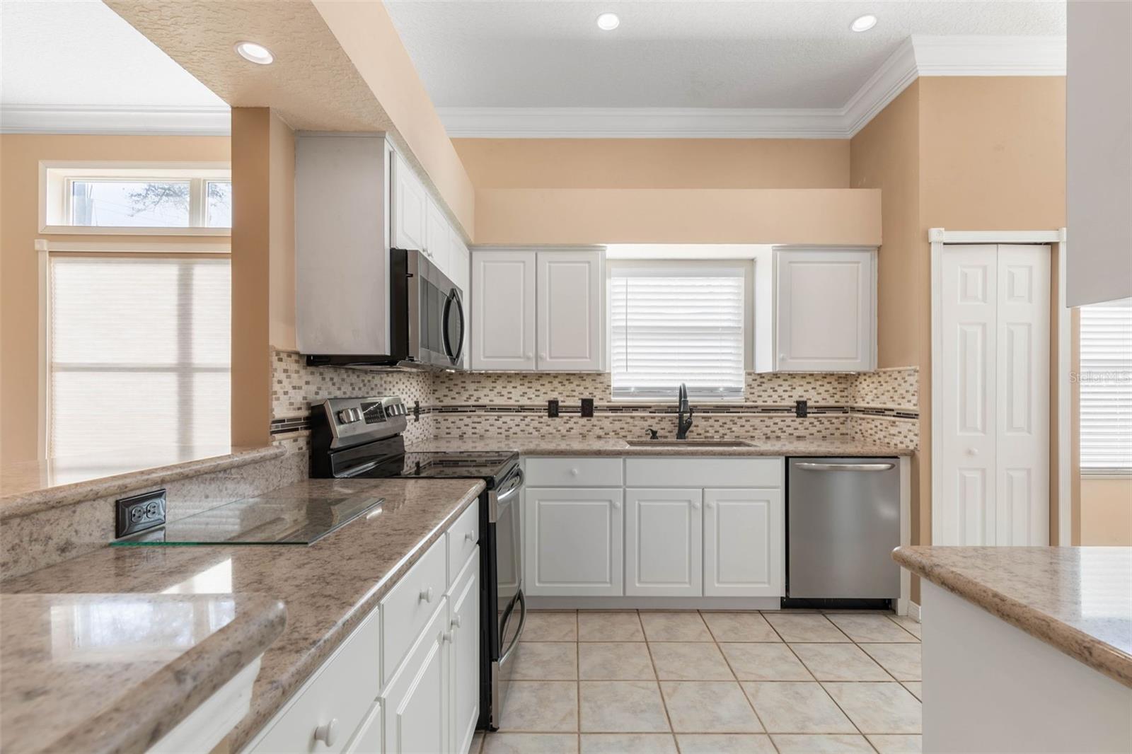 SEAGATE NORTH - Residential