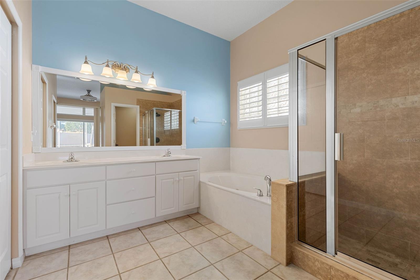 SEAGATE NORTH - Residential