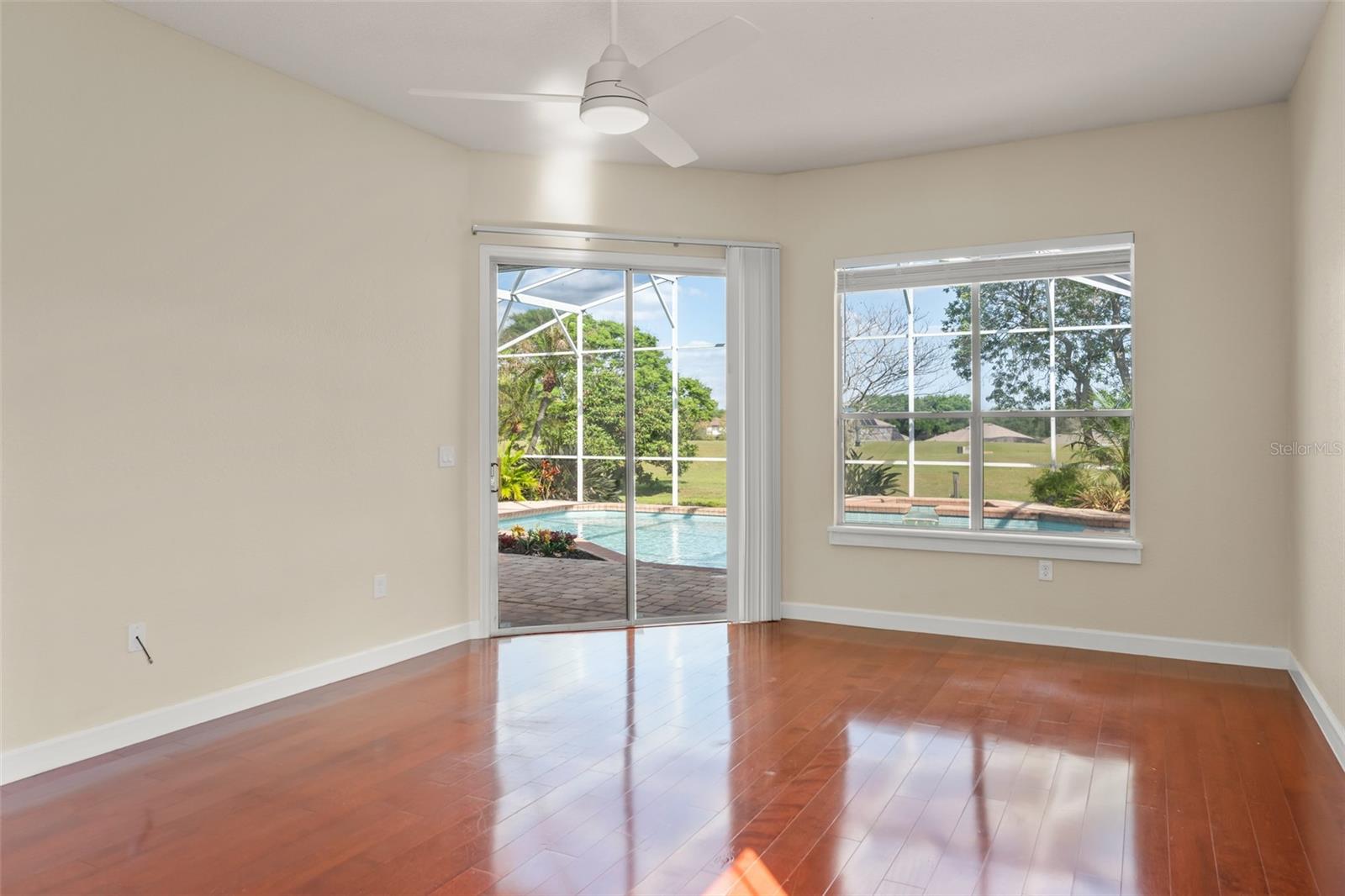 COURTLEIGH PARK - Residential