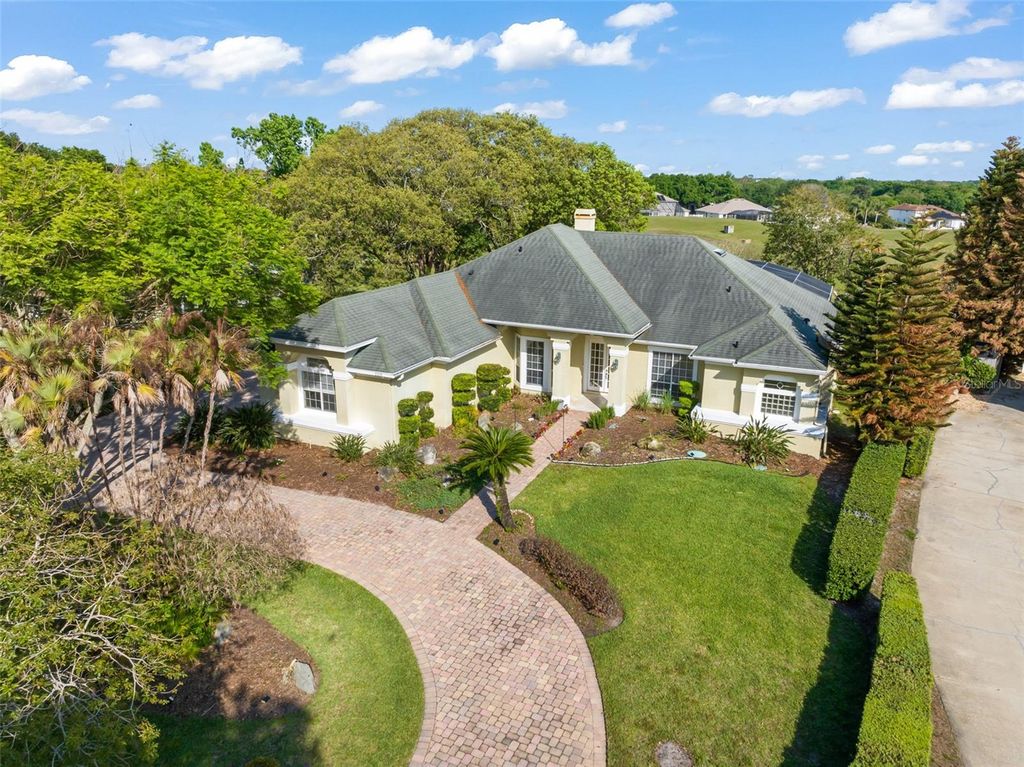 Photo of 2211 Langley Circle, Orlando, FL 32835 (MLS # O6399136)