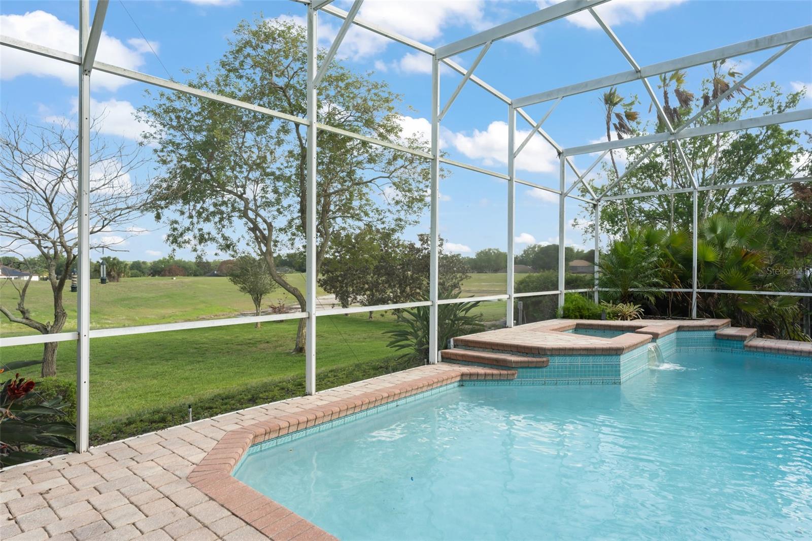 COURTLEIGH PARK - Residential