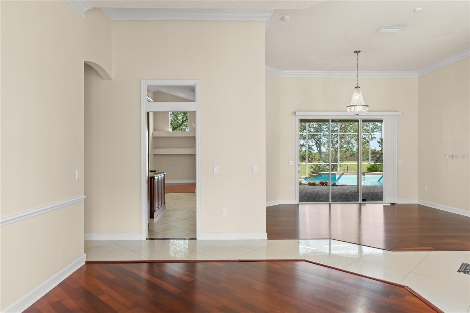 COURTLEIGH PARK - Residential