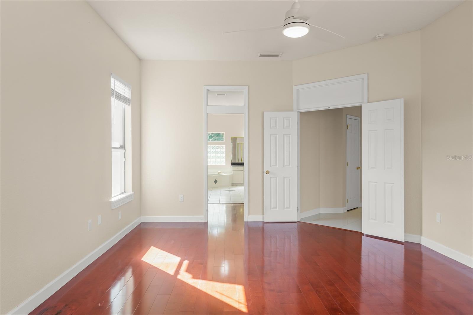 COURTLEIGH PARK - Residential