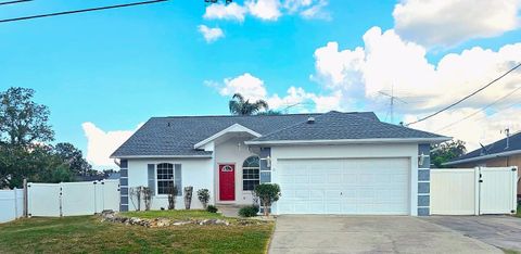 Photo of 13599 SE 51st Terrace, Summerfield, FL 34491 (MLS # G5101521) Photo of 13599 SE 51st Terrace, Summerfield, FL 34491 (MLS # G5101521)