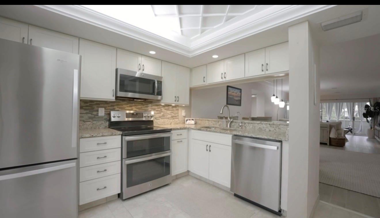 AUGUSTA VILLAS AT PLAN - Residential Lease