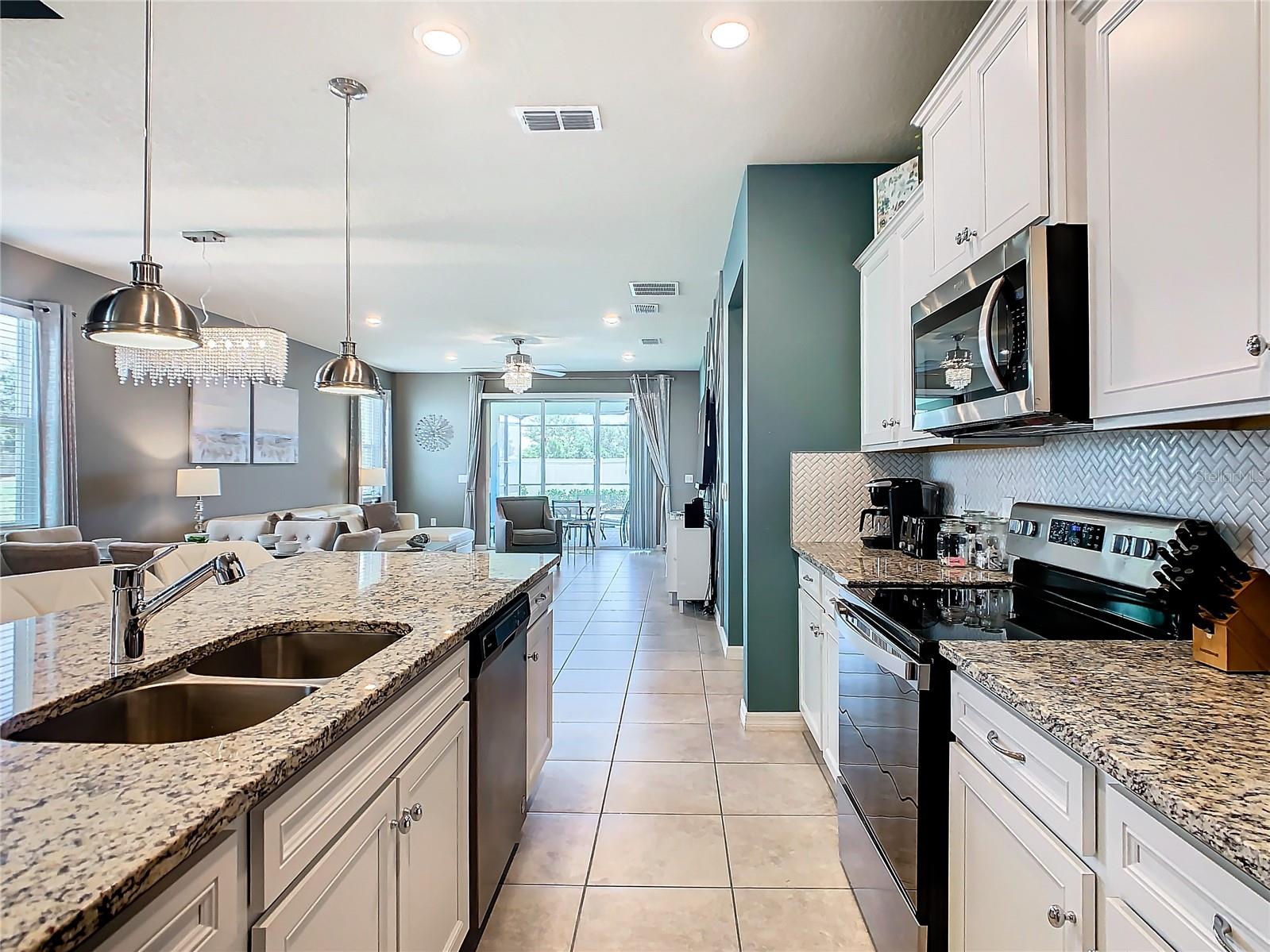 WINDSOR ISLAND RES - Residential