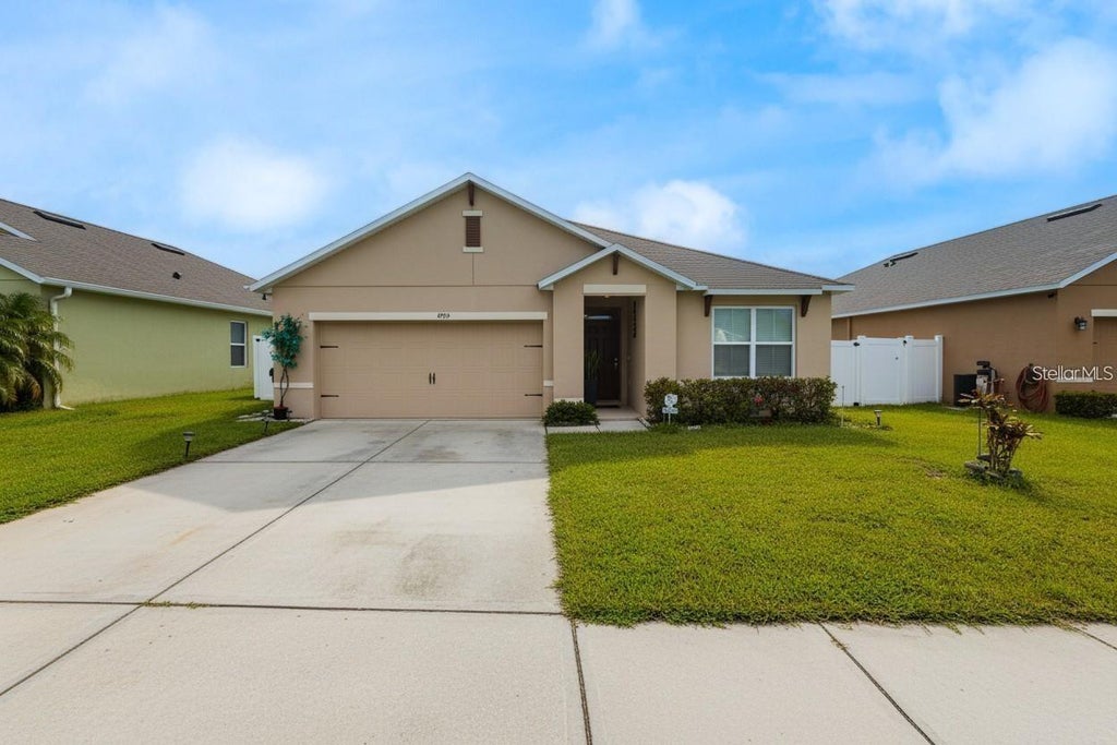 Photo of 4214 Roberta Drive, Winter Haven, FL 33881 (MLS # O6441444)
