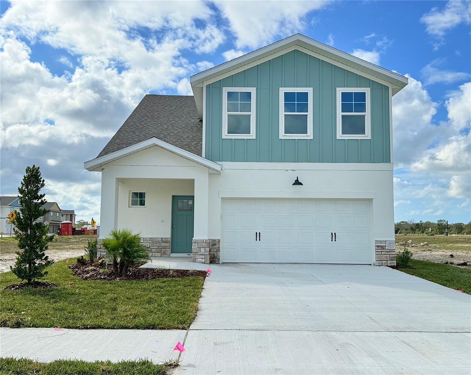 EMERALD FIELDS - Residential