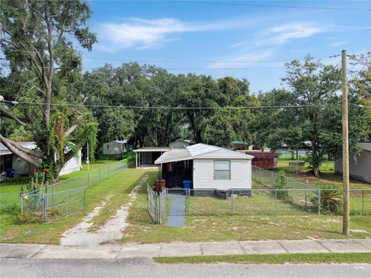 718 1ST ST, POLK CITY, FL 33868 - Image 9d71885ccf653589faf4bec2900d3b09/1975463421