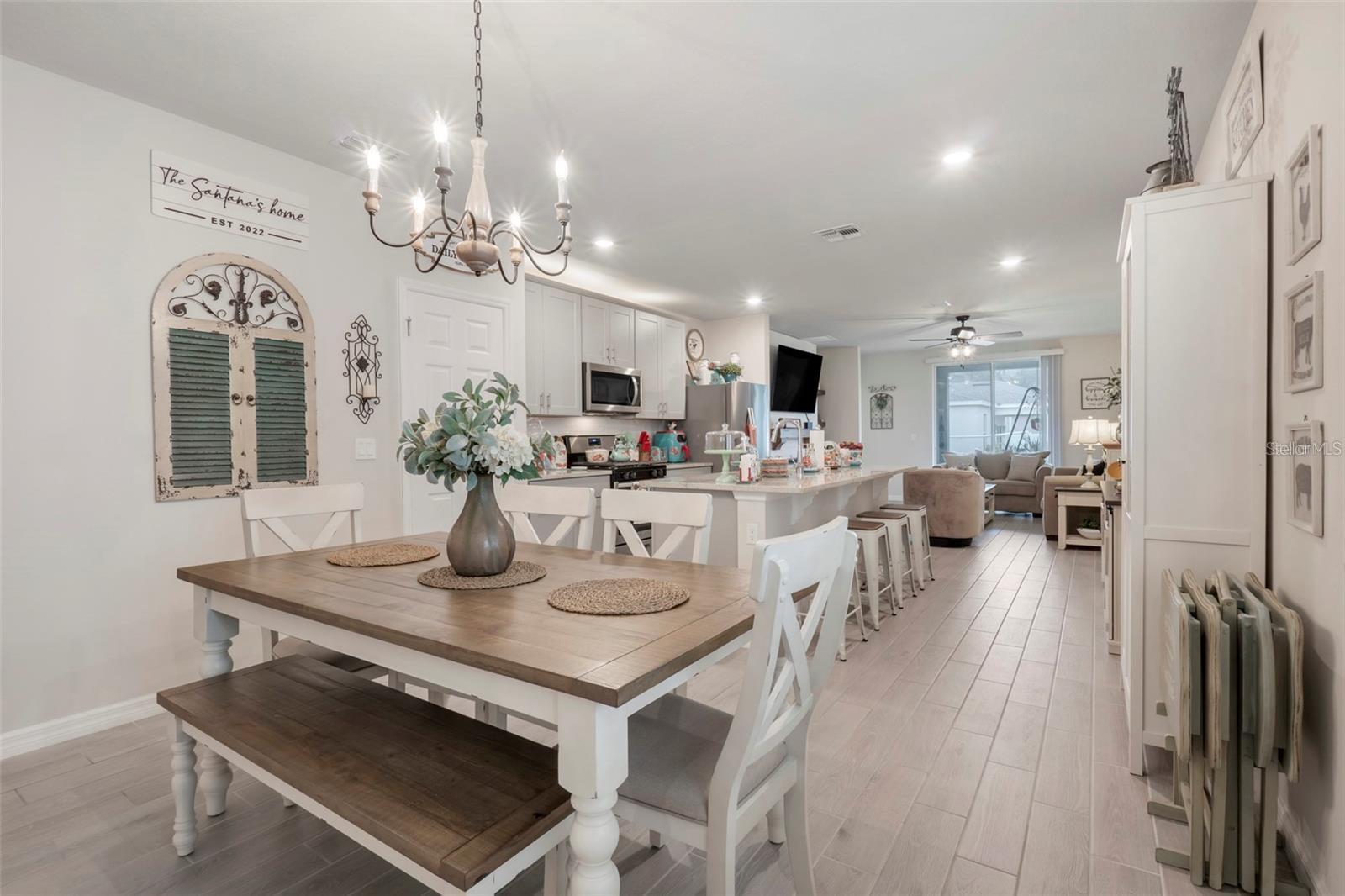 LAKE DENHAM ESTATES - Residential Lease