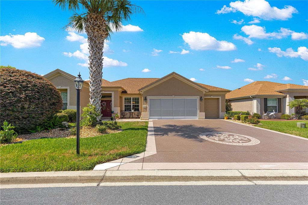 Photo of 11735 SE 91st Circle, Summerfield, FL 34491 (MLS # OM706900)
