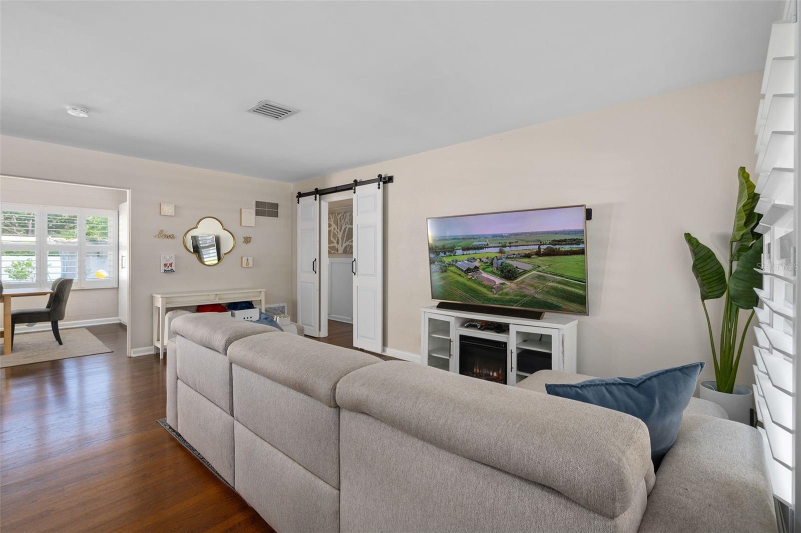 CRYSTAL HOMES SUB - Residential