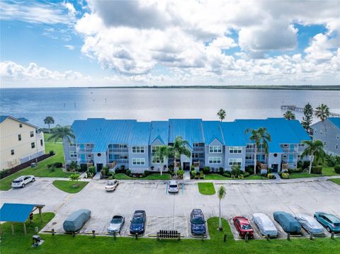 A home in PORT CHARLOTTE