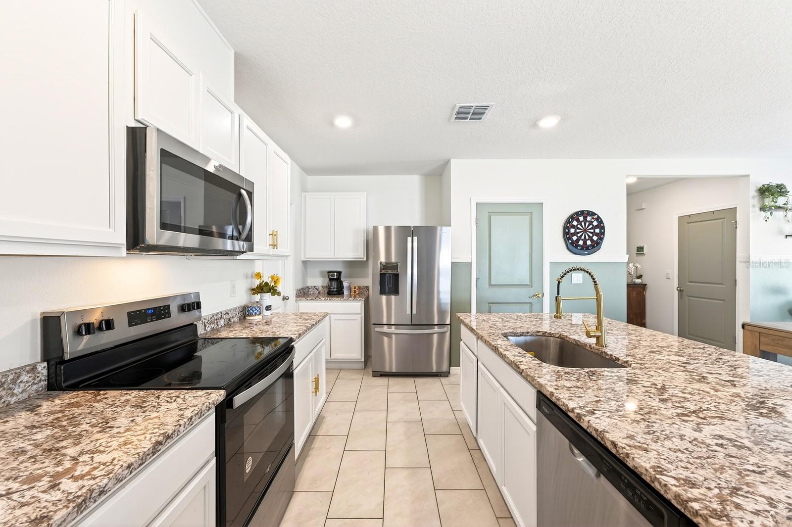 182 AMBERWOOD WAY