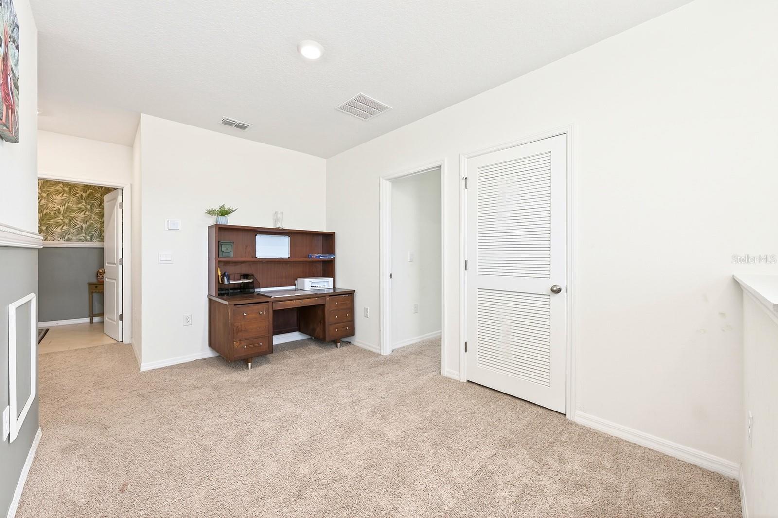 MAGNOLIA POINTE - Residential