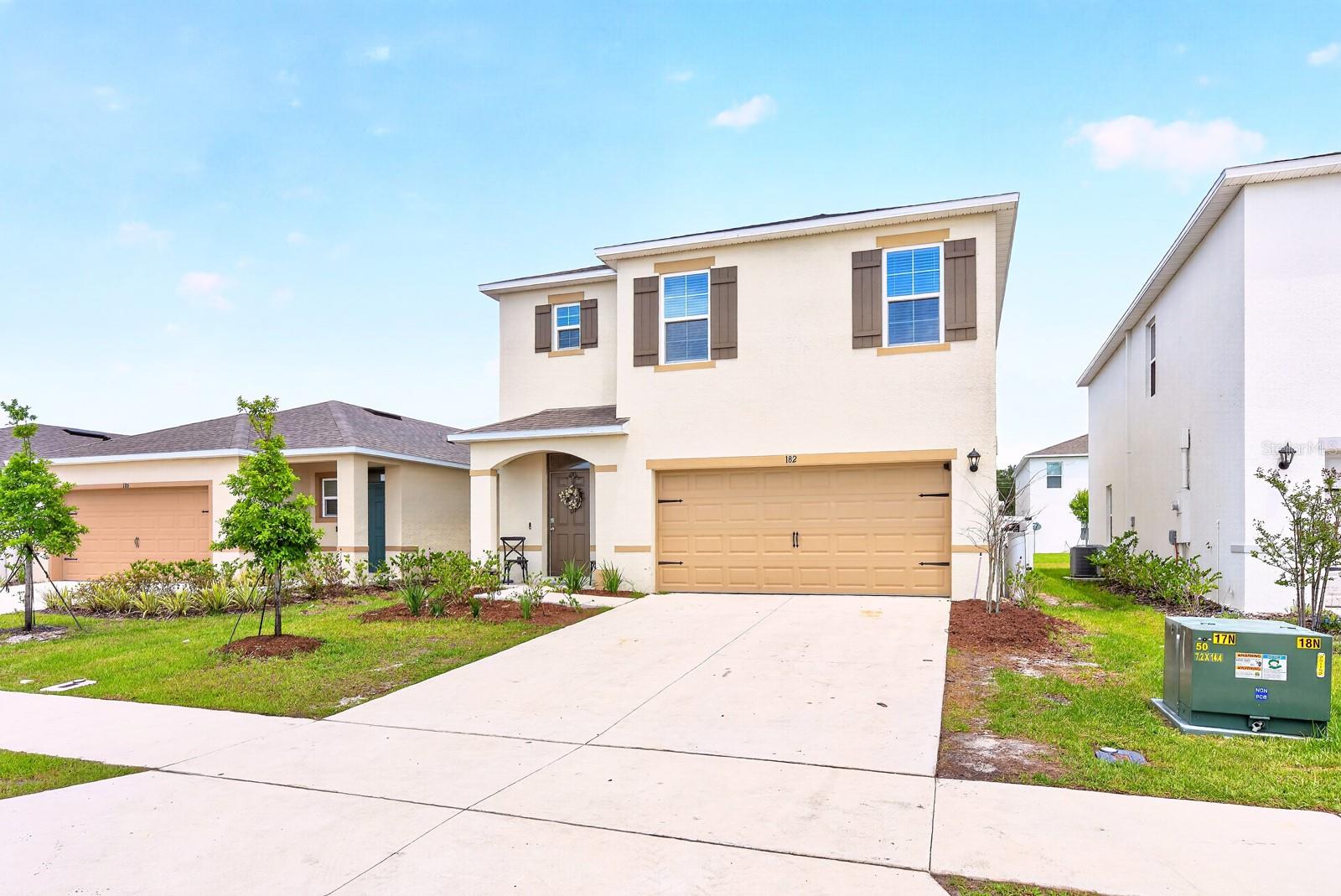MAGNOLIA POINTE - Residential