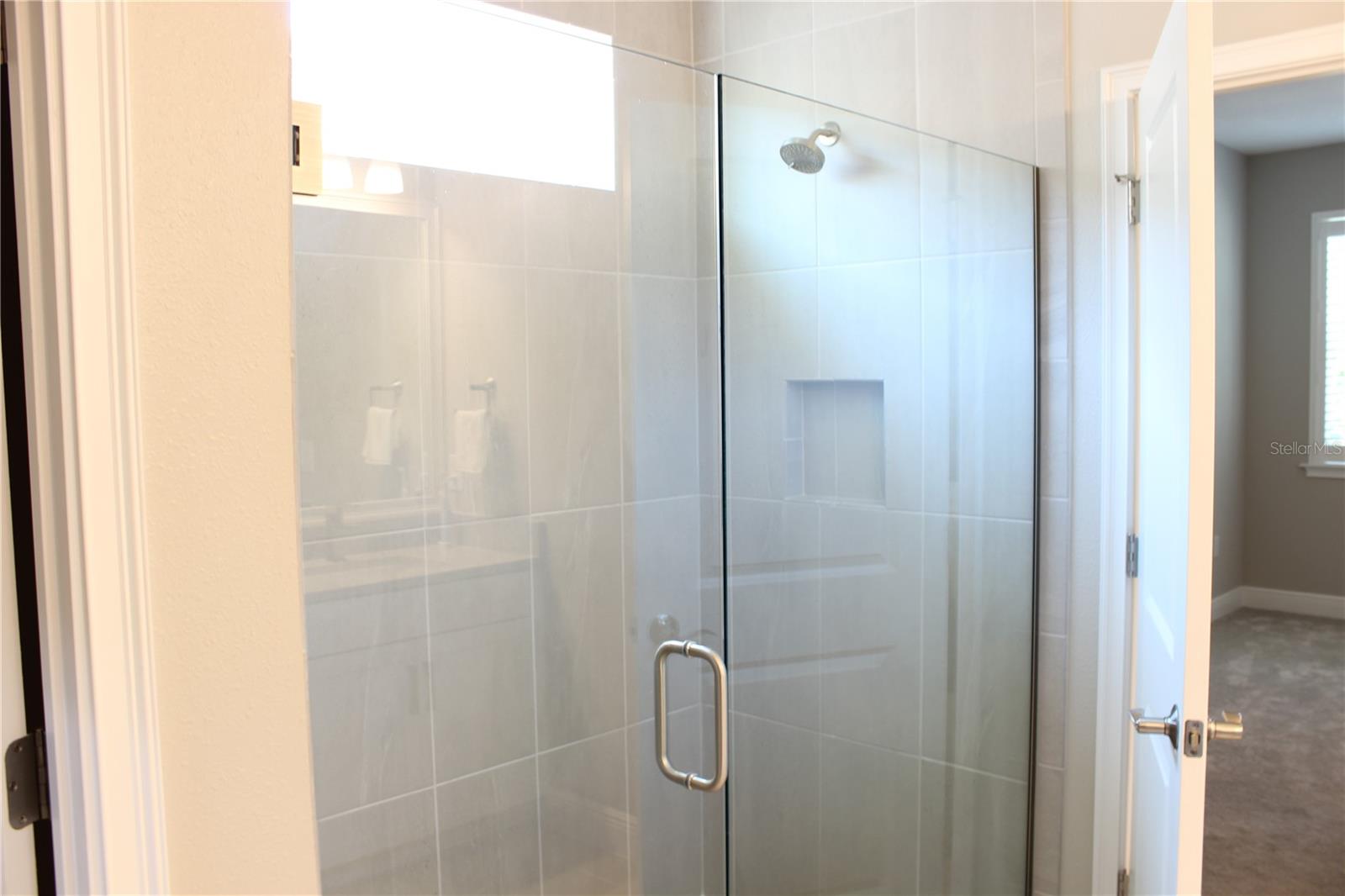 SUNRISE PRESERVE PH 5 - Residential Lease
