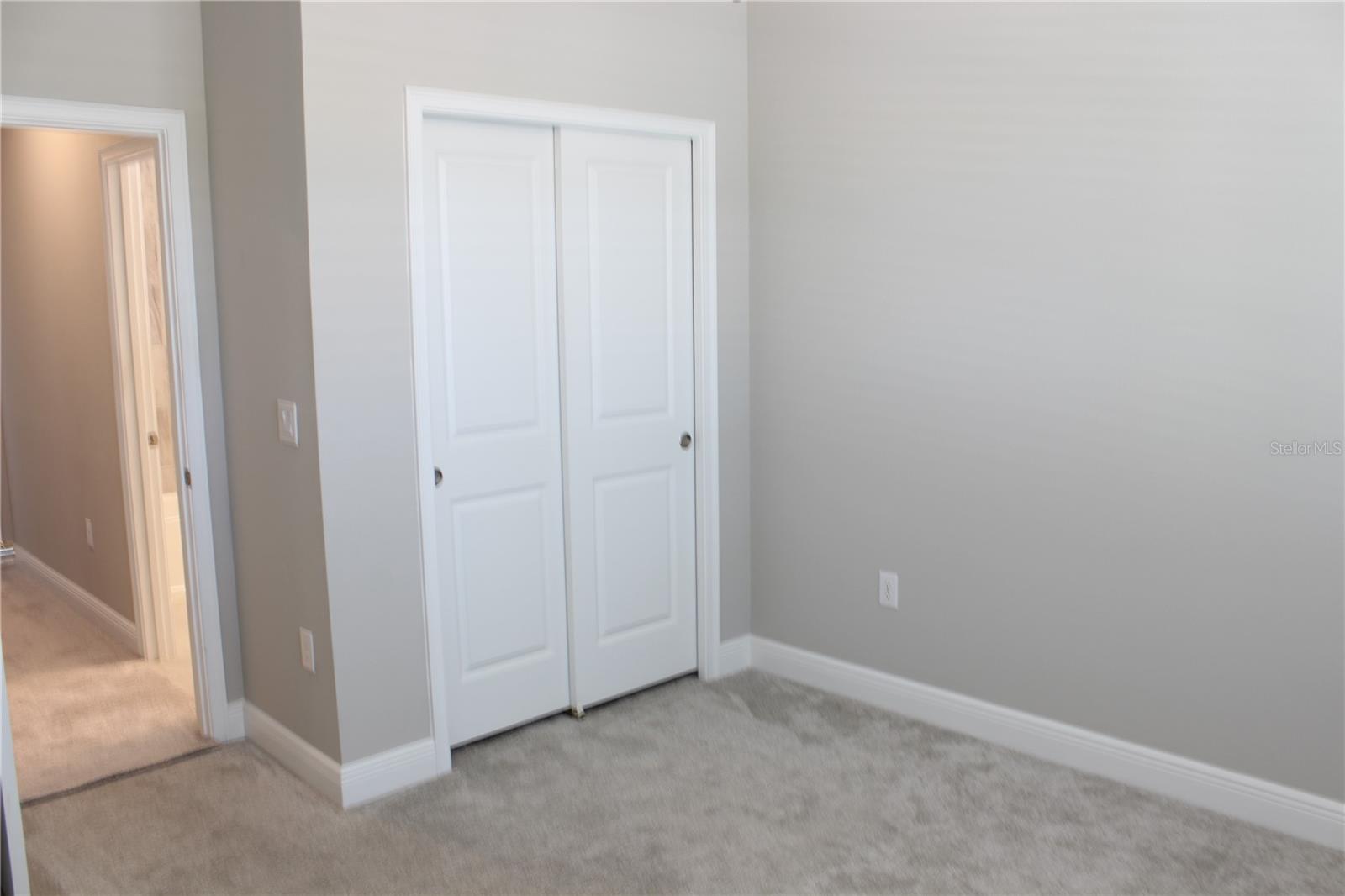 SUNRISE PRESERVE PH 5 - Residential Lease