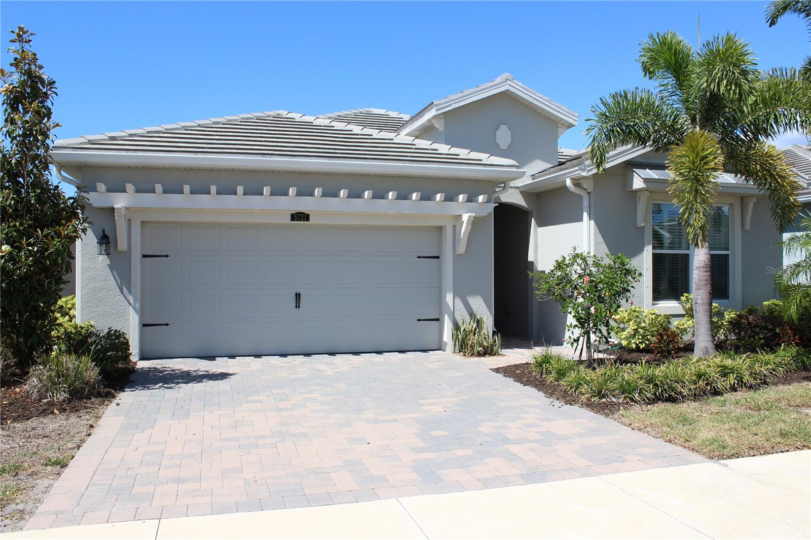 SUNRISE PRESERVE PH 5 - Residential Lease