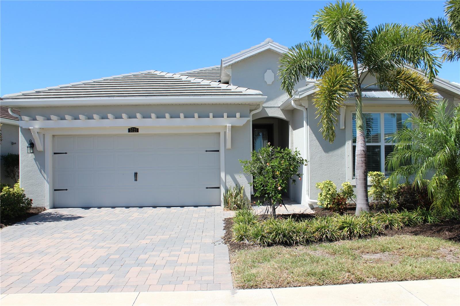 SUNRISE PRESERVE PH 5 - Residential Lease