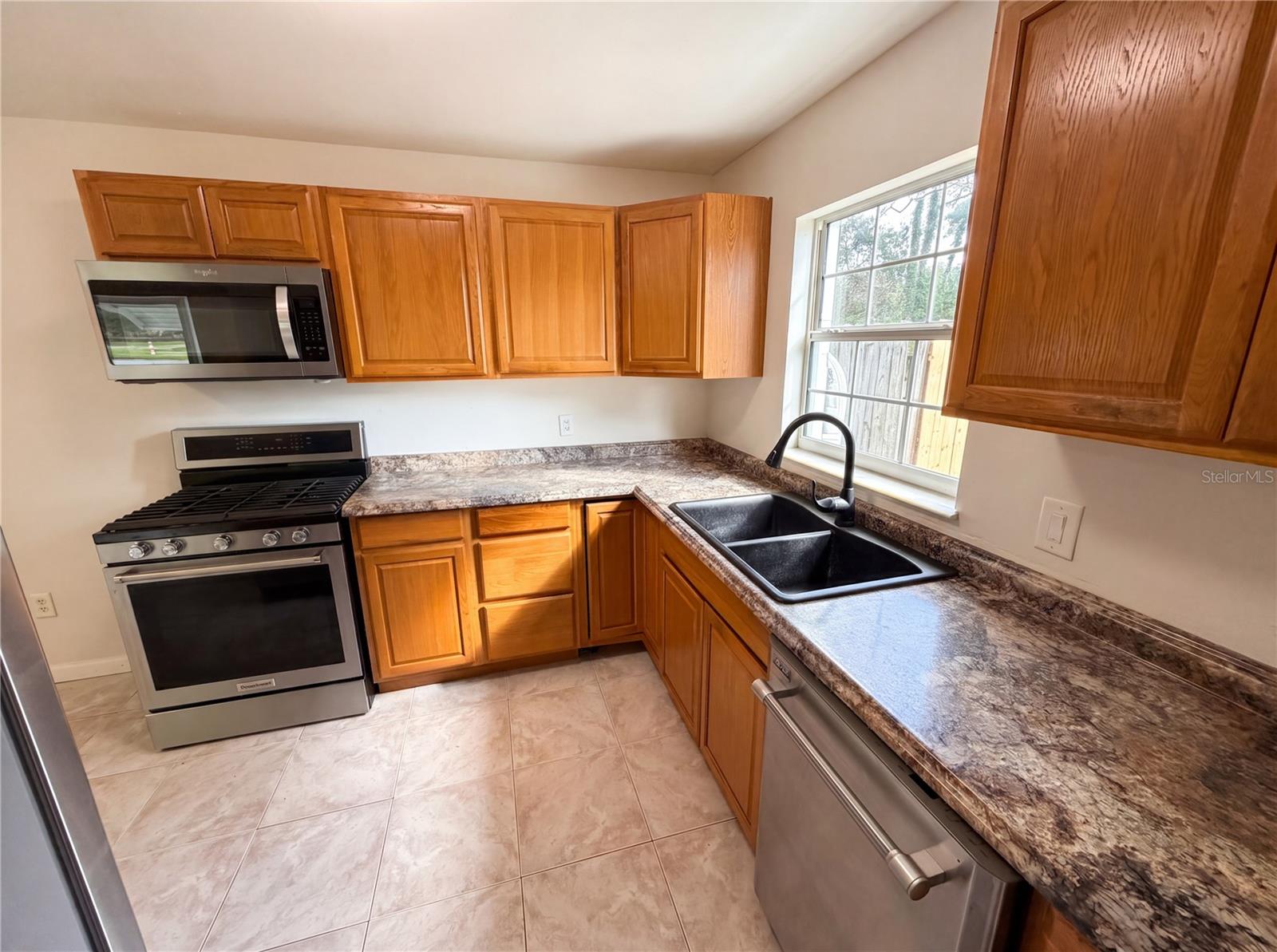 FISKE LAKE ESTATES - Residential