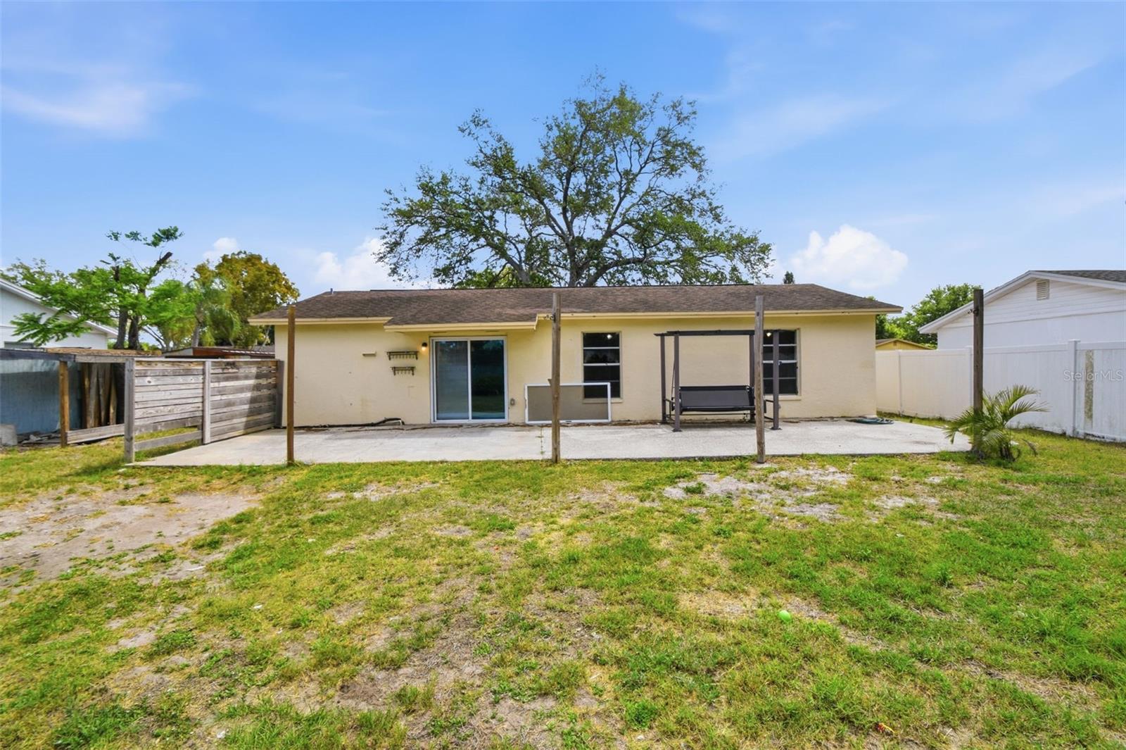 SANDPOINTE 2ND ADD - Residential